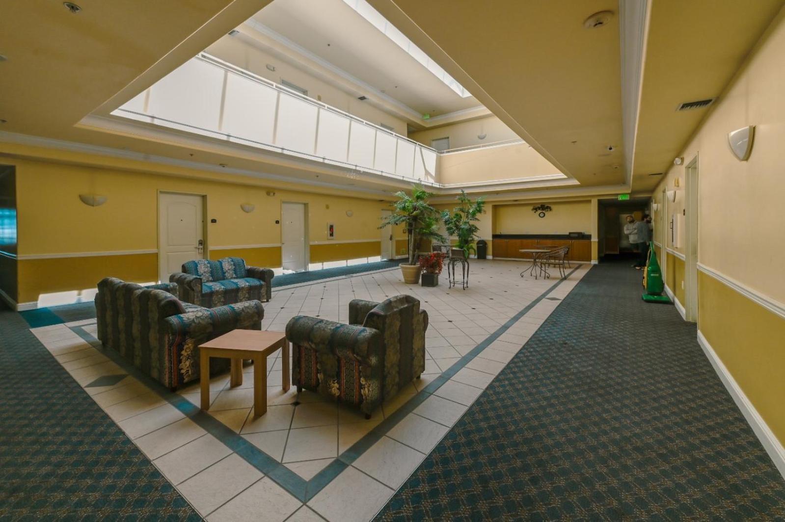 Gateway Inn And Suites San Francisco Sfo Airport San Bruno Buitenkant foto